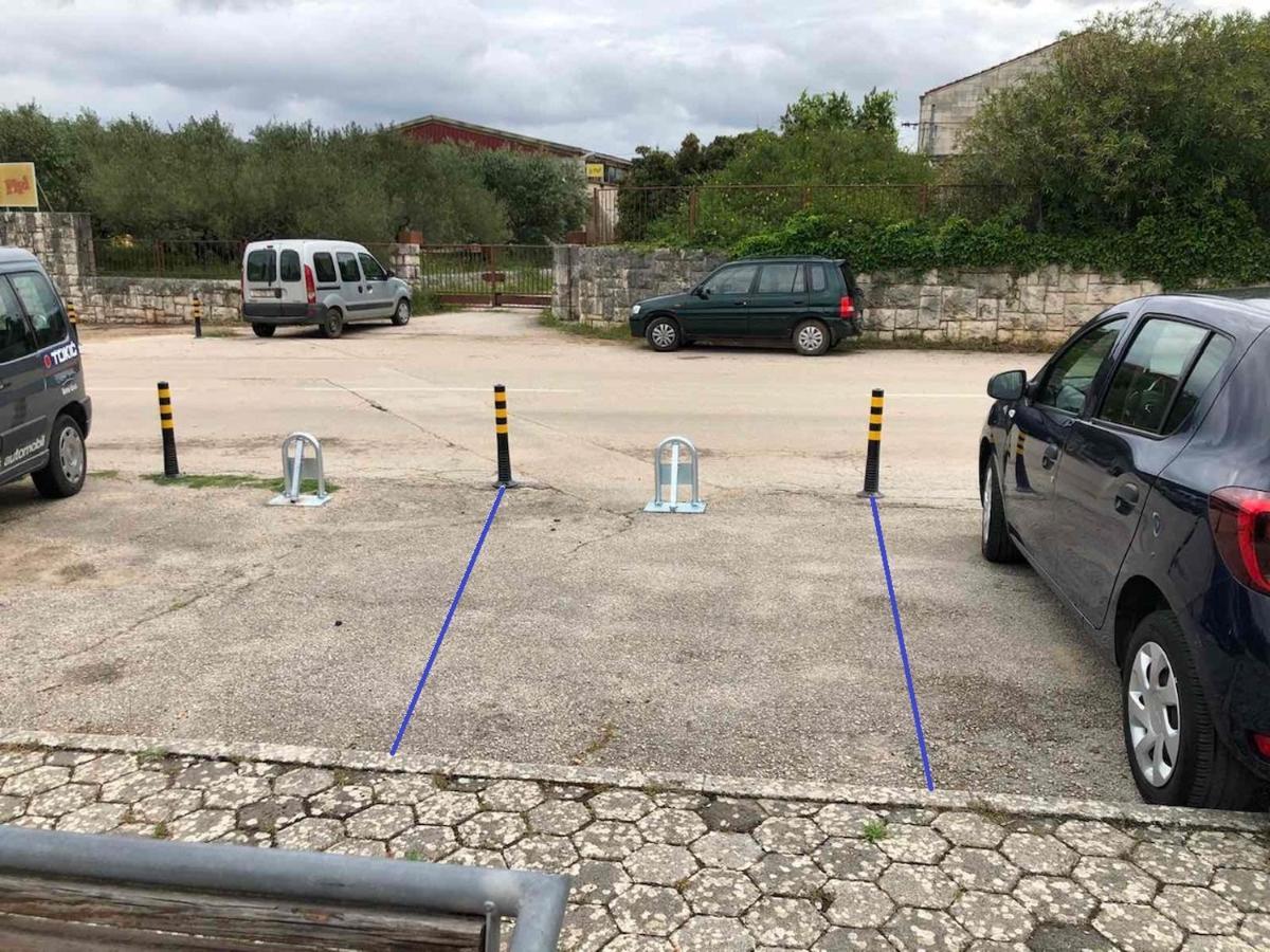 Apartman Knezovic Stari Grad  Esterno foto
